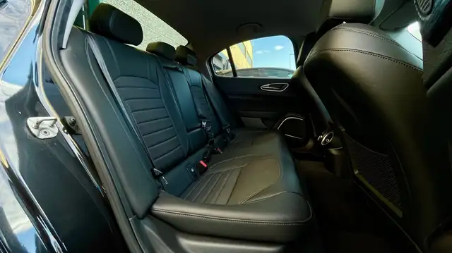 Alfa Romeo Giulia view 13