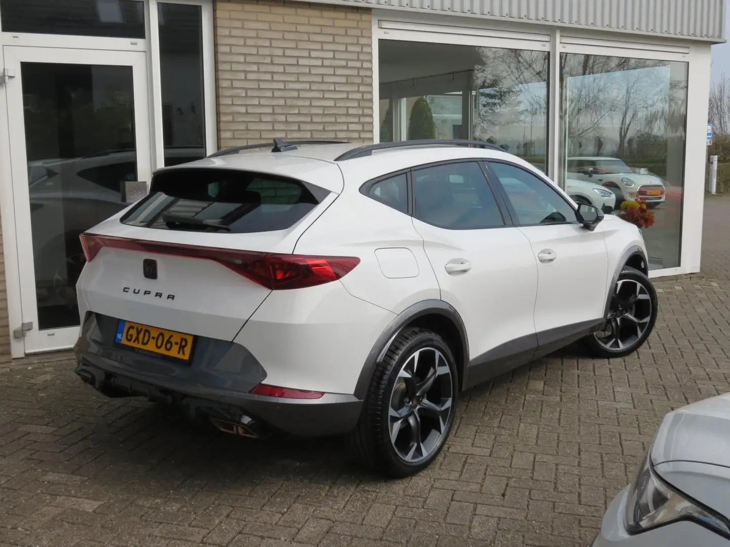 CUPRA Formentor 1.4 e-Hybrid Trekhaak|Car-Play|Winter Pack|DAB+|Ad Bianco - 2