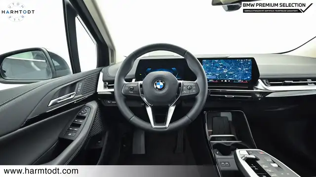 BMW 2 Series view 10