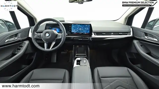BMW 2 Series view 9