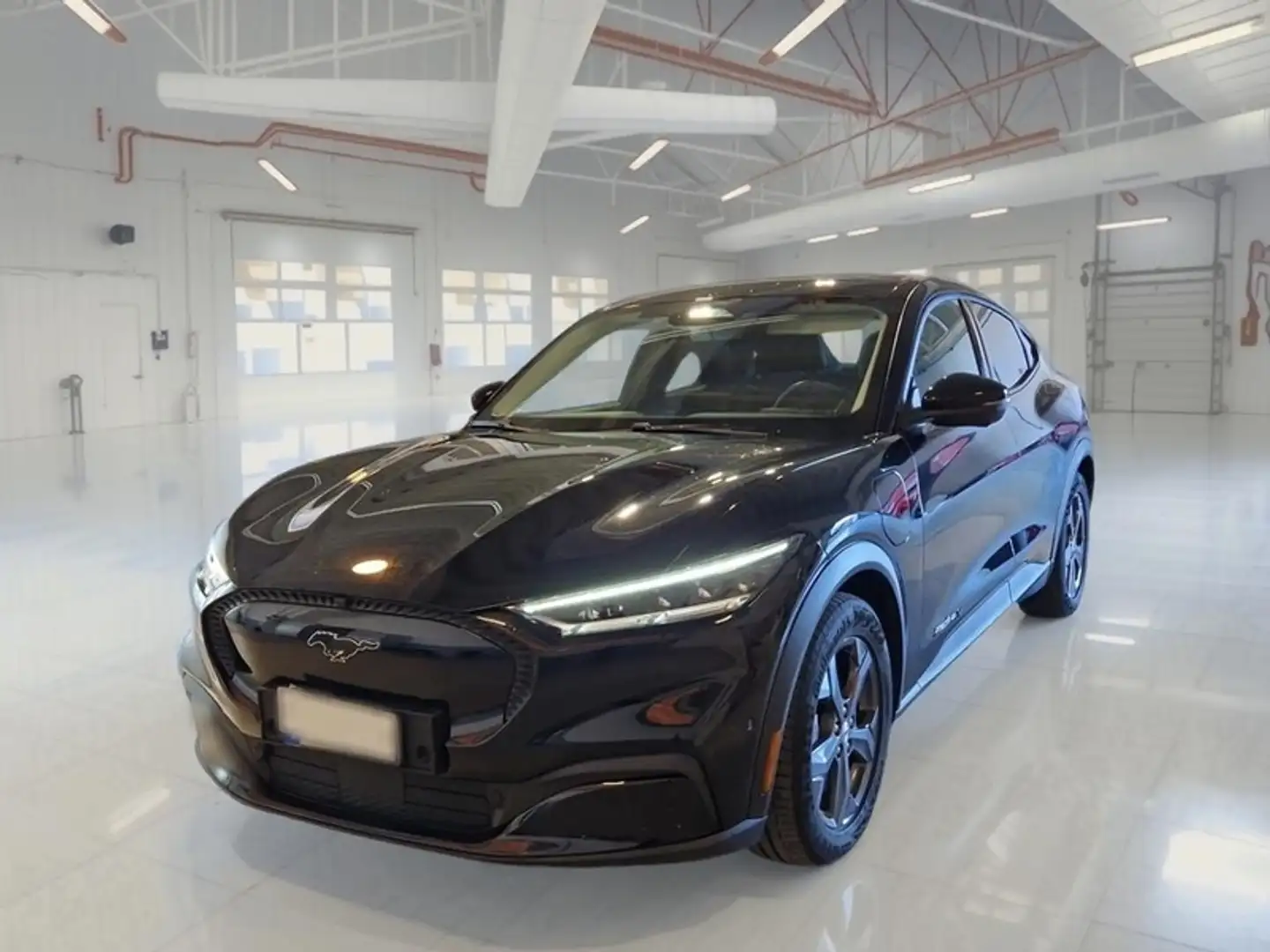 Ford Mustang Mach-E 136CV Extended Range - 1