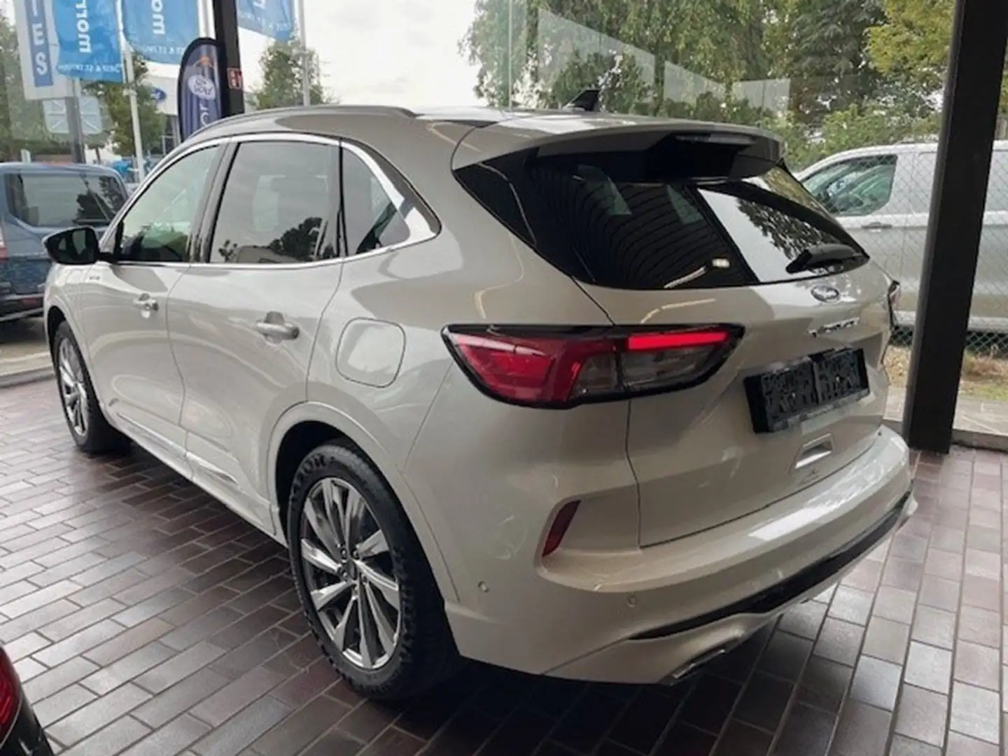 Ford Kuga Vignale PHEV AUT - 2
