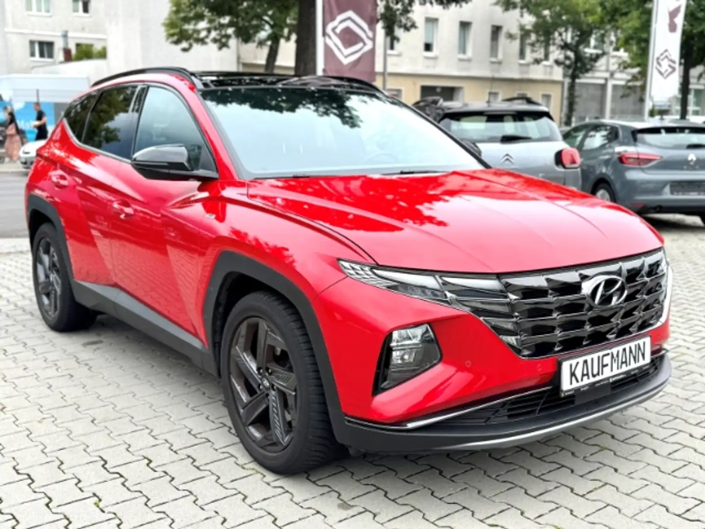 Hyundai TUCSON Blackline Mild-Hybrid 2WD Pano+Winter Paket Rouge - 1