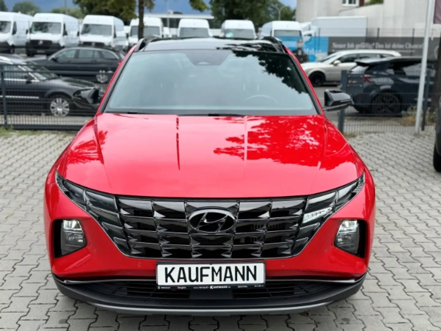 Hyundai TUCSON Blackline Mild-Hybrid 2WD Pano+Winter Paket Rouge - 2