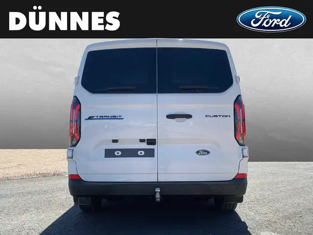 Ford E-Transit view 7