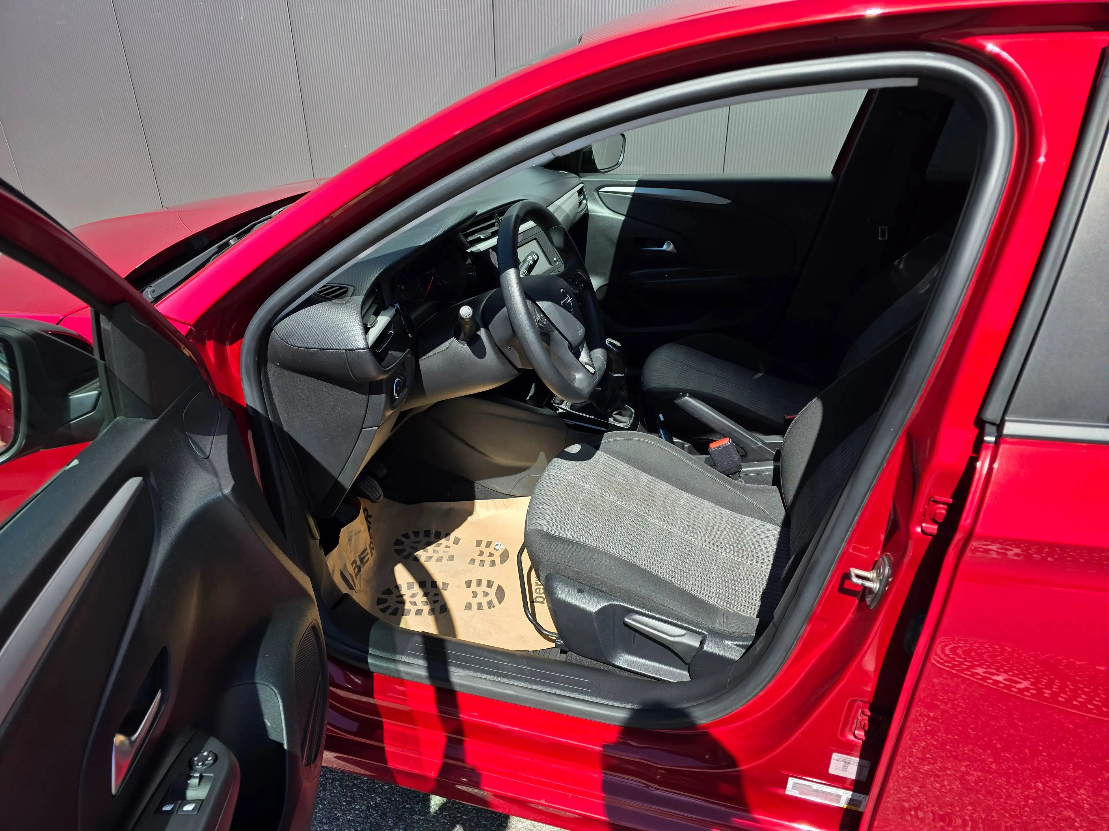 Opel Corsa Edition — photo 13