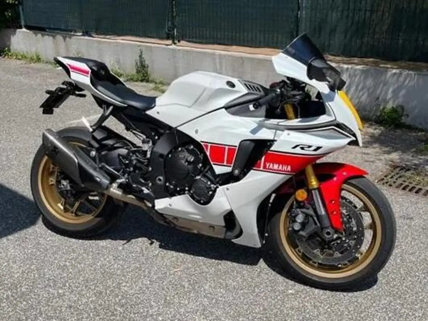 Yamaha YZF-R1 Bianco - 2