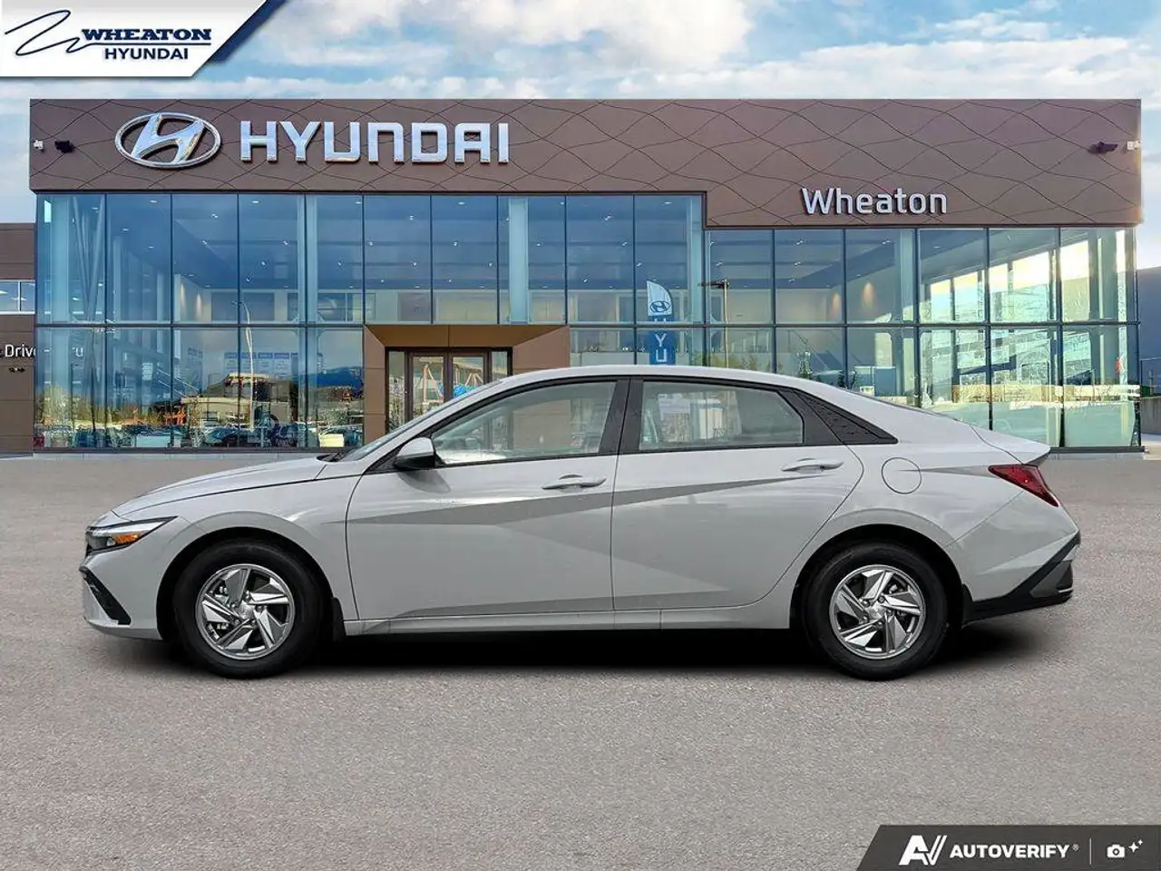Hyundai ELANTRA снимка Hyundai ELANTRA