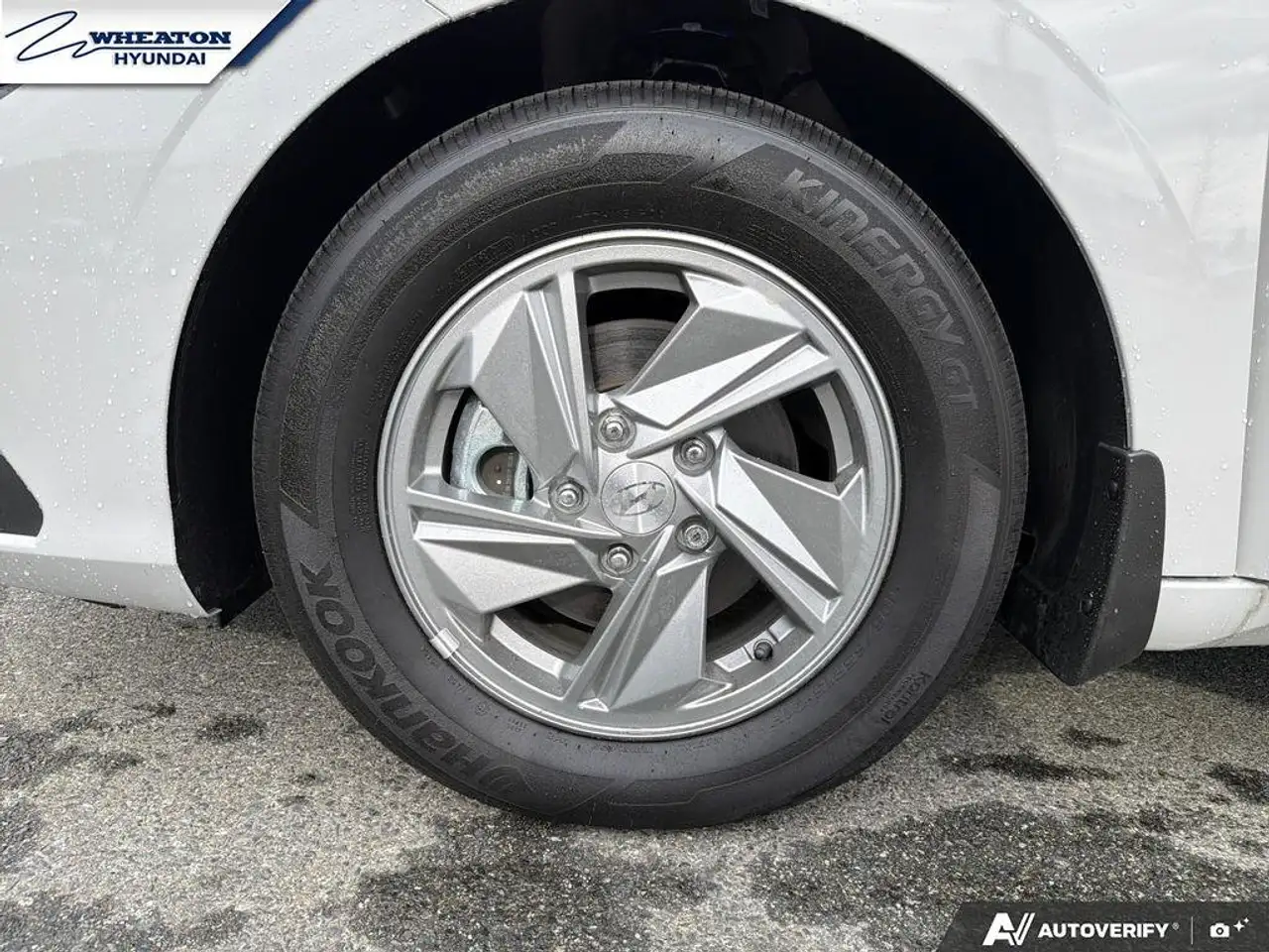 Hyundai ELANTRA снимка Hyundai ELANTRA