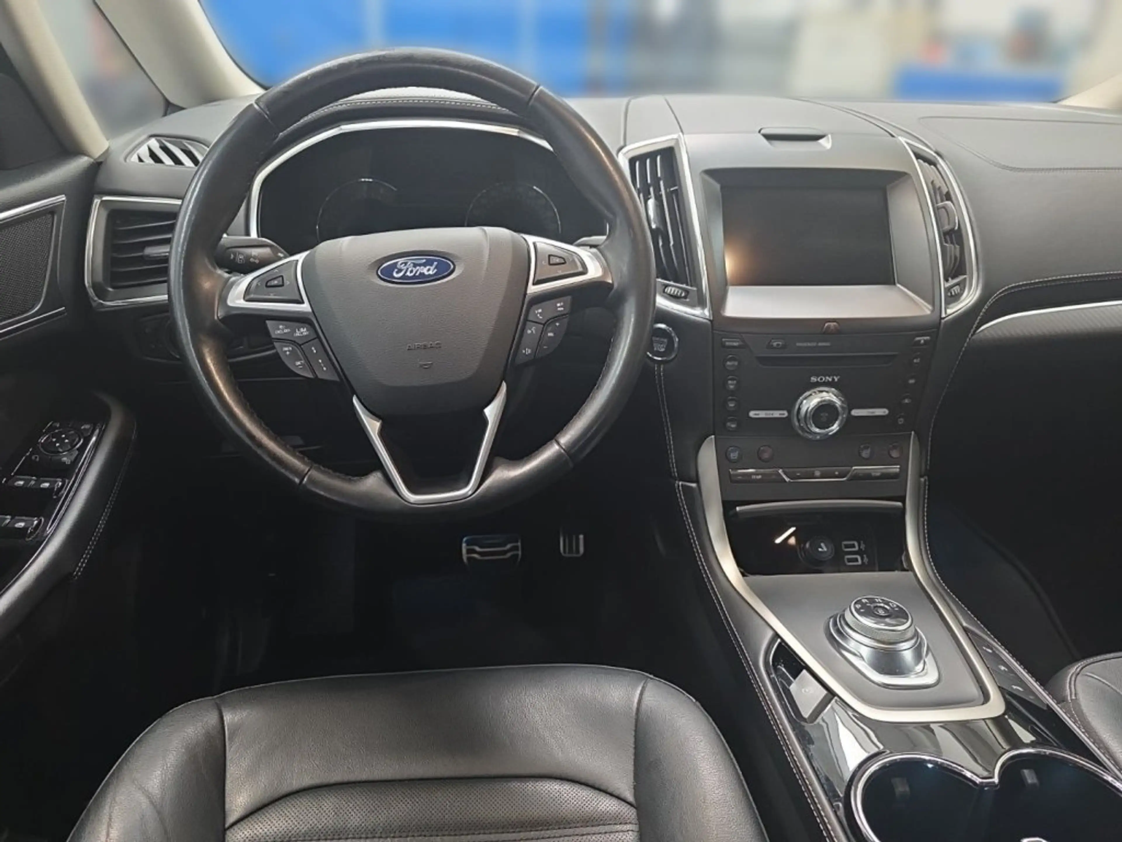 Ford Galaxy 2,0 EcoBlue AWD Vignale Aut. — photo 9