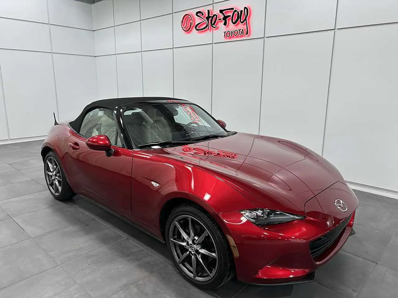 2022 Mazda MX-5 Miata