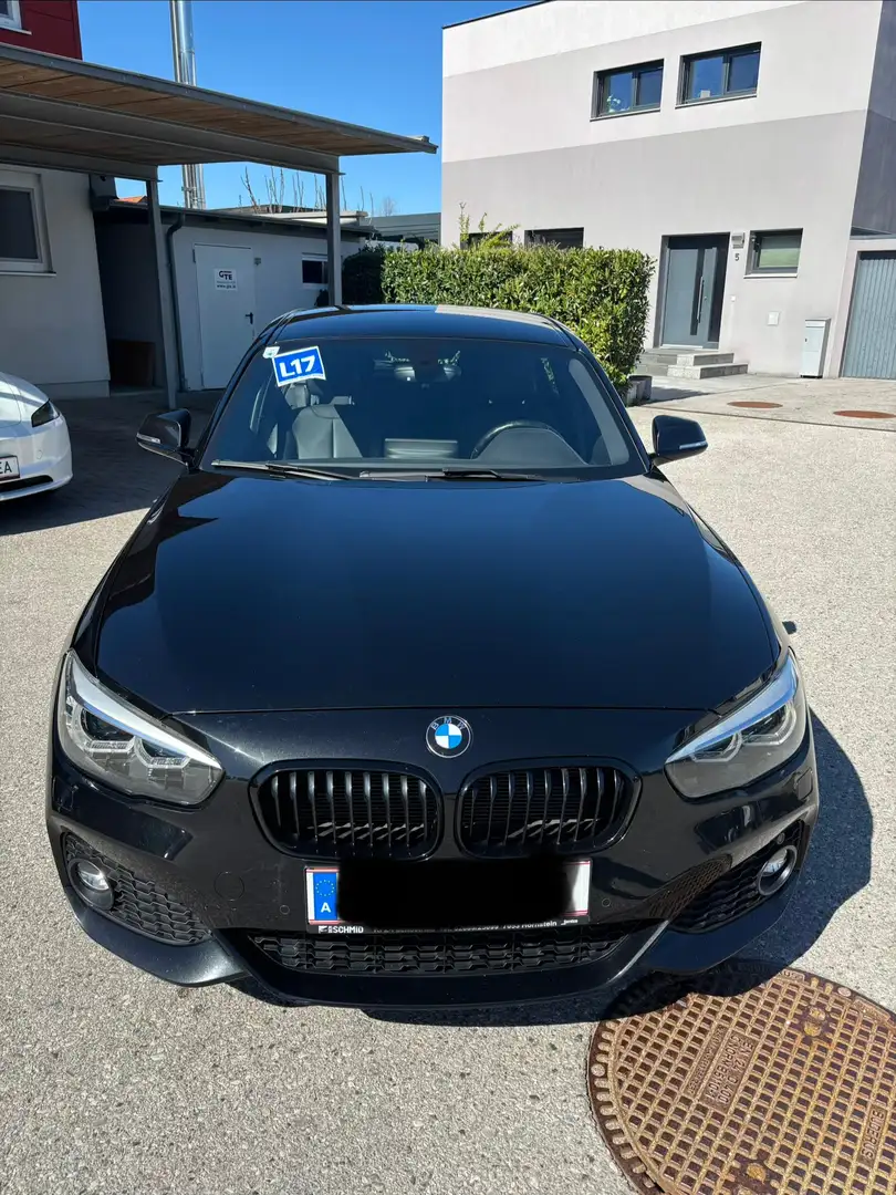 BMW 118 118d M Sport Aut. Shadow Line Schwarz - 2