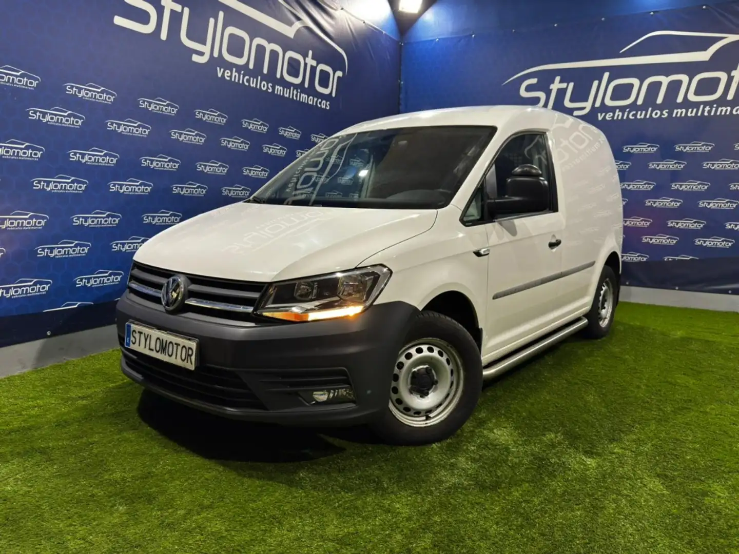 Volkswagen Caddy VOLKSWAGEN Industrial Manual de 5 Puertas Blanco - 1