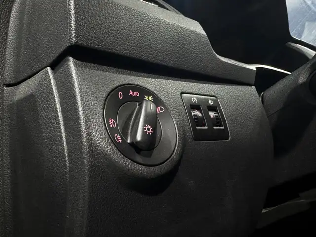 Volkswagen Caddy view 24