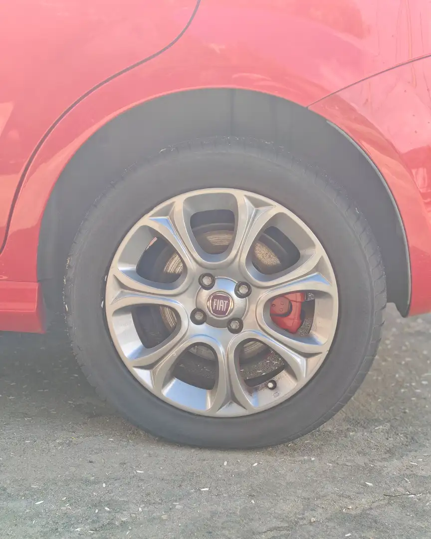 Fiat Punto Punto III 2012 5p 1.4 natural power Easy 70cv Rosso - 2