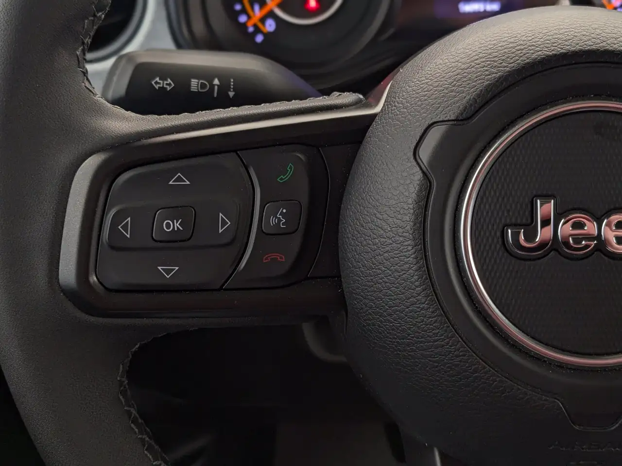Jeep Gladiator снимка Jeep Gladiator