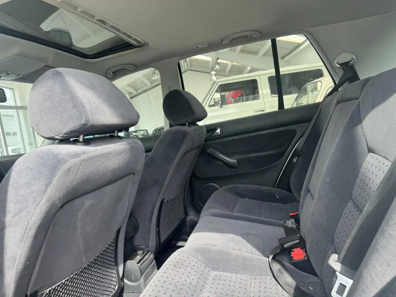 Volkswagen Golf 4 1.6 100CH BVA TOIT OUVRANT 91539KM GAR 12M, foto 10