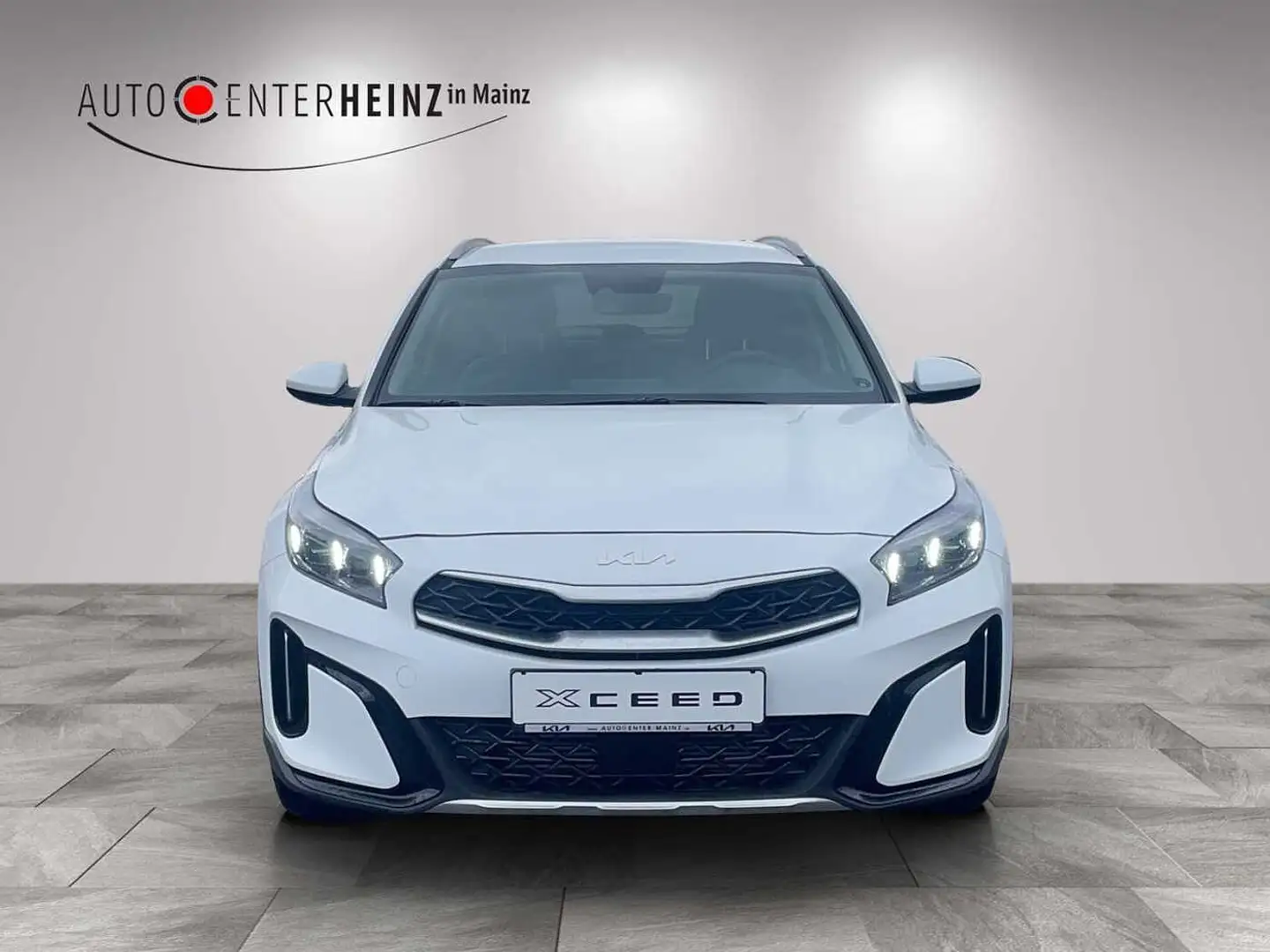 Kia XCeed 1.5 T-GDI OPF DCT7 VISION Vision mit Komfort-Paket Alb - 2