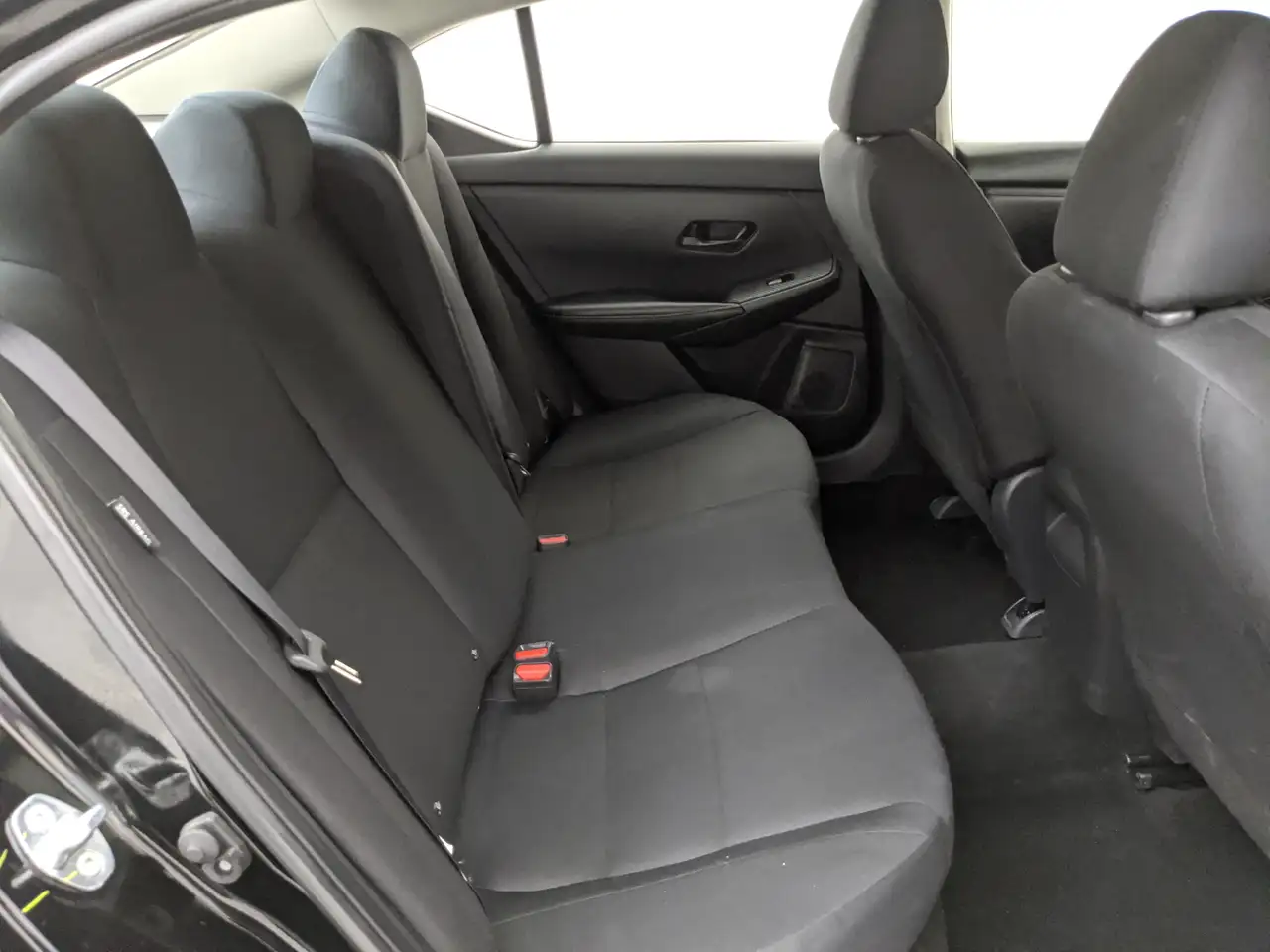 Nissan Sentra снимка Nissan Sentra