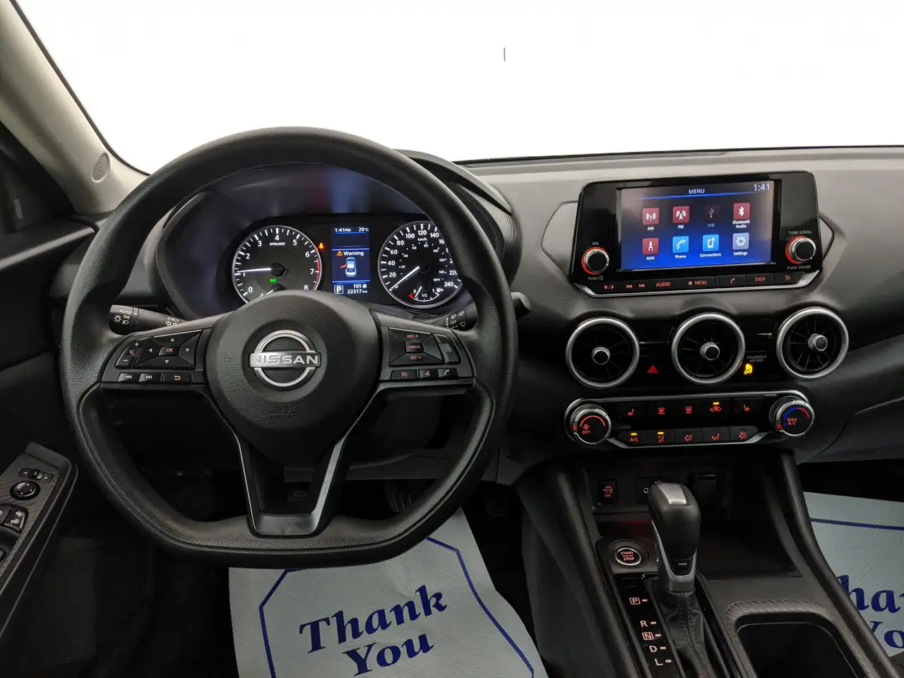 Nissan Sentra снимка Nissan Sentra
