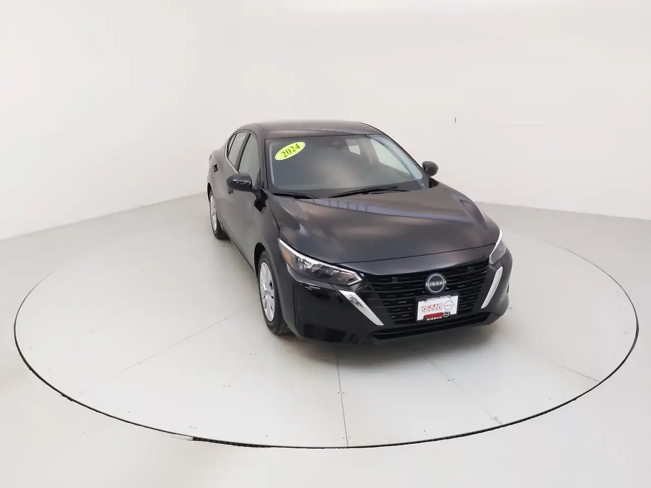 Nissan Sentra снимка Nissan Sentra