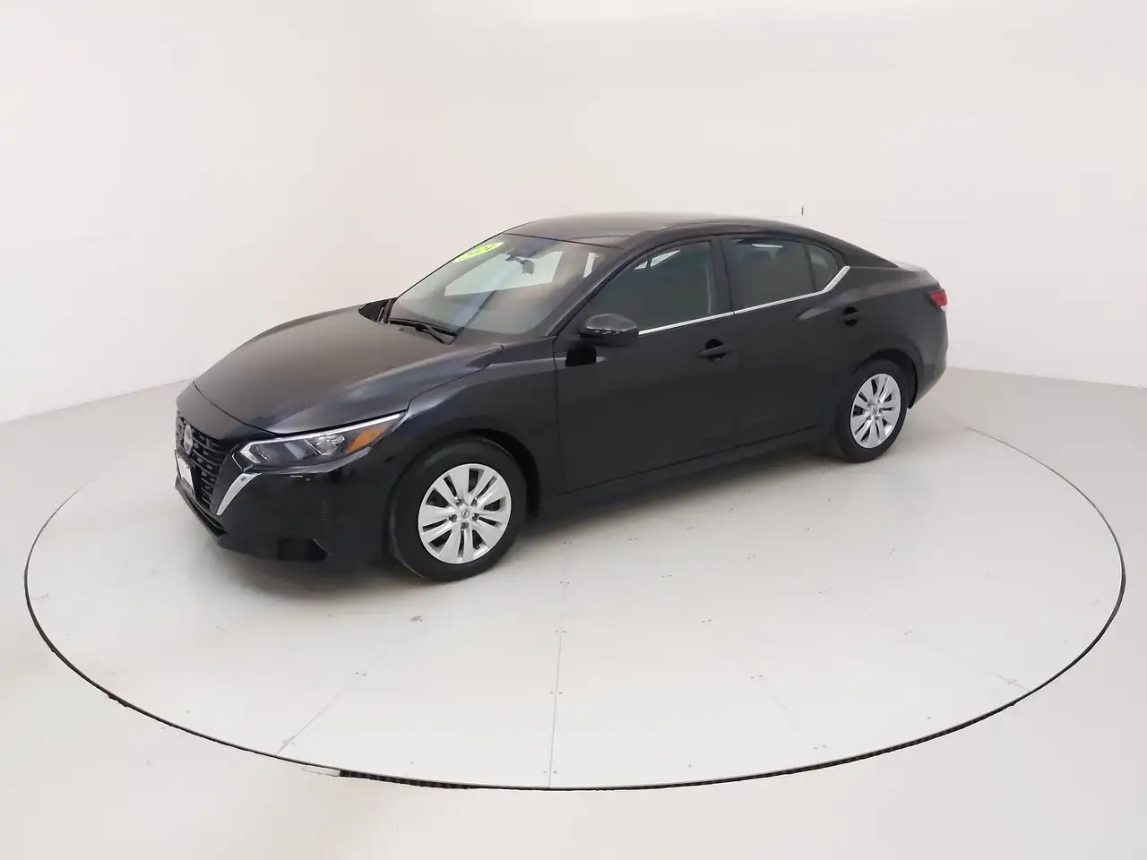 Nissan Sentra снимка Nissan Sentra