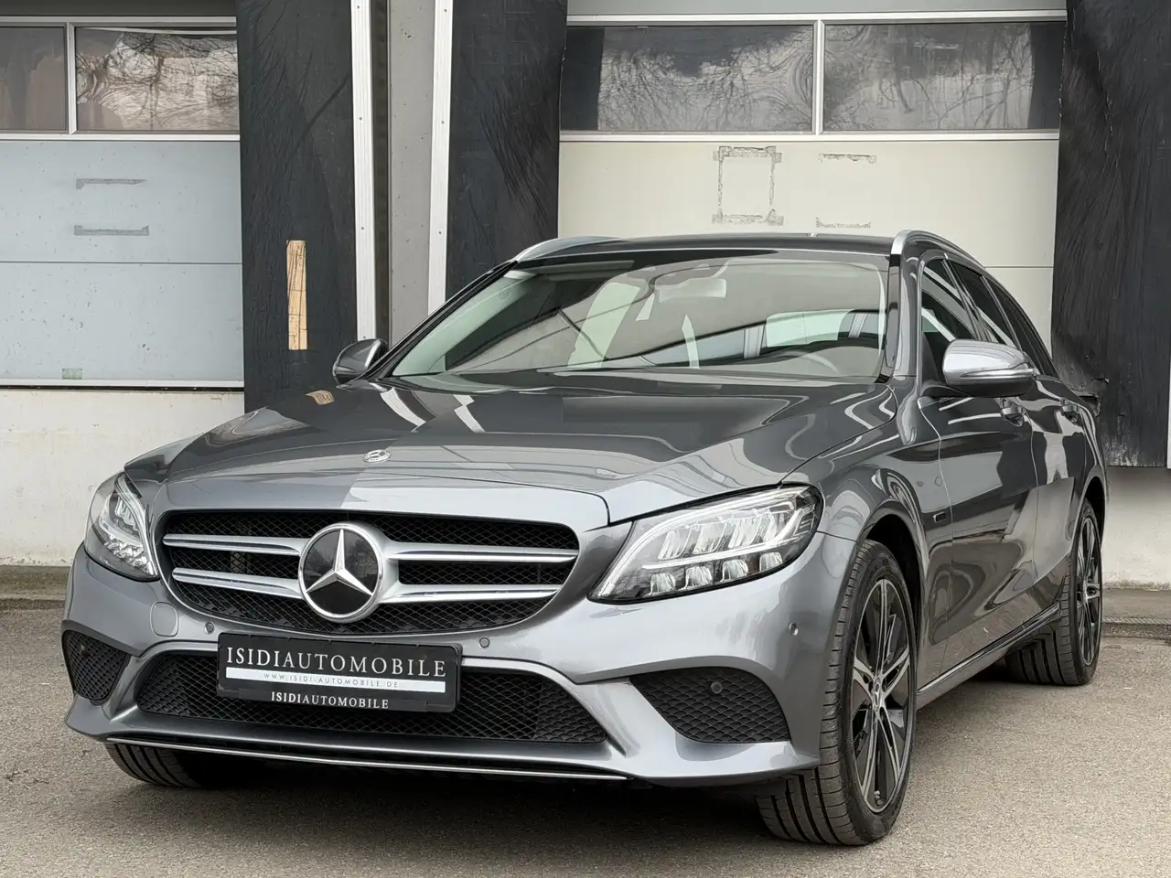 Mercedes-Benz C-Class e Avantgarde LED Comand Midline Rü-Kamera