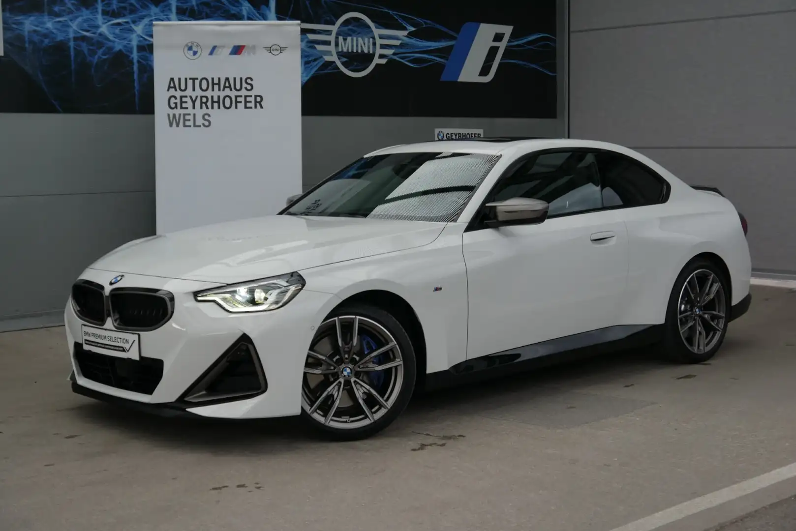 BMW 240 M240i xDrive *M-Sport/Glasdach/Navi/ACC/H&K Sound/Adapt. M-Fahrwerk* Weiß - 1