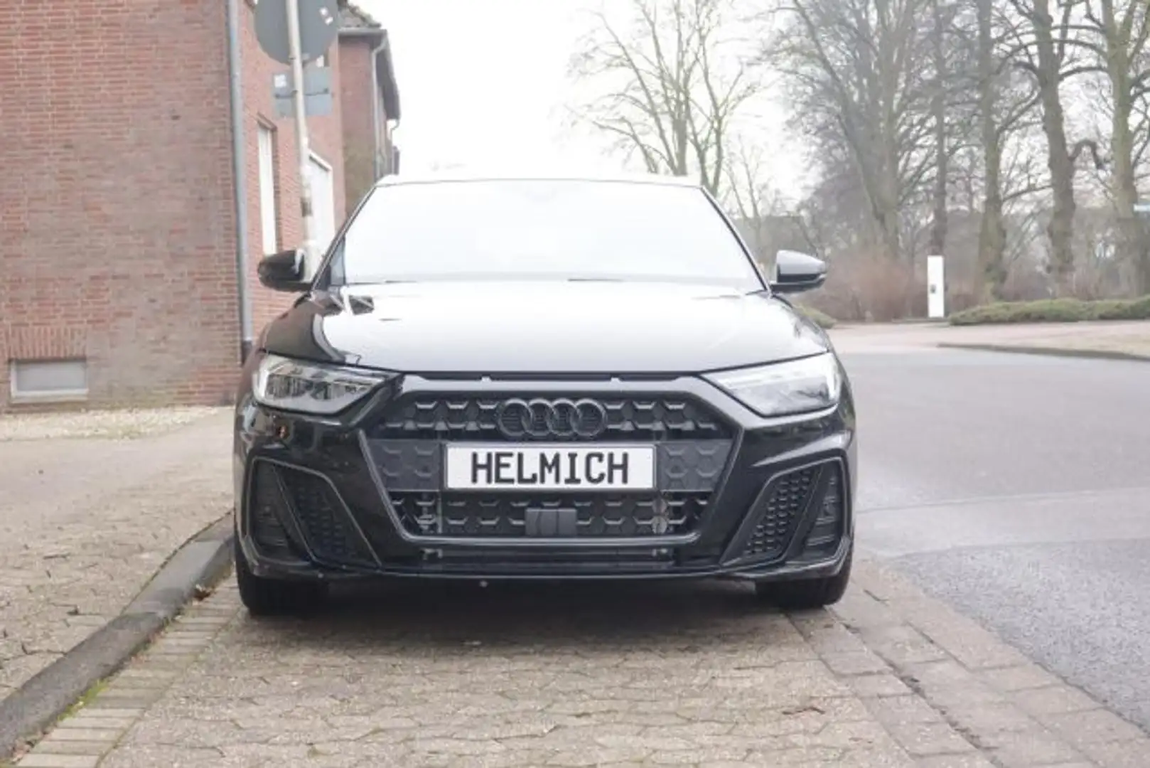 Audi A1 30 Sportback 1.0 TFSI S-Tronic S line LED Klima Schwarz - 2