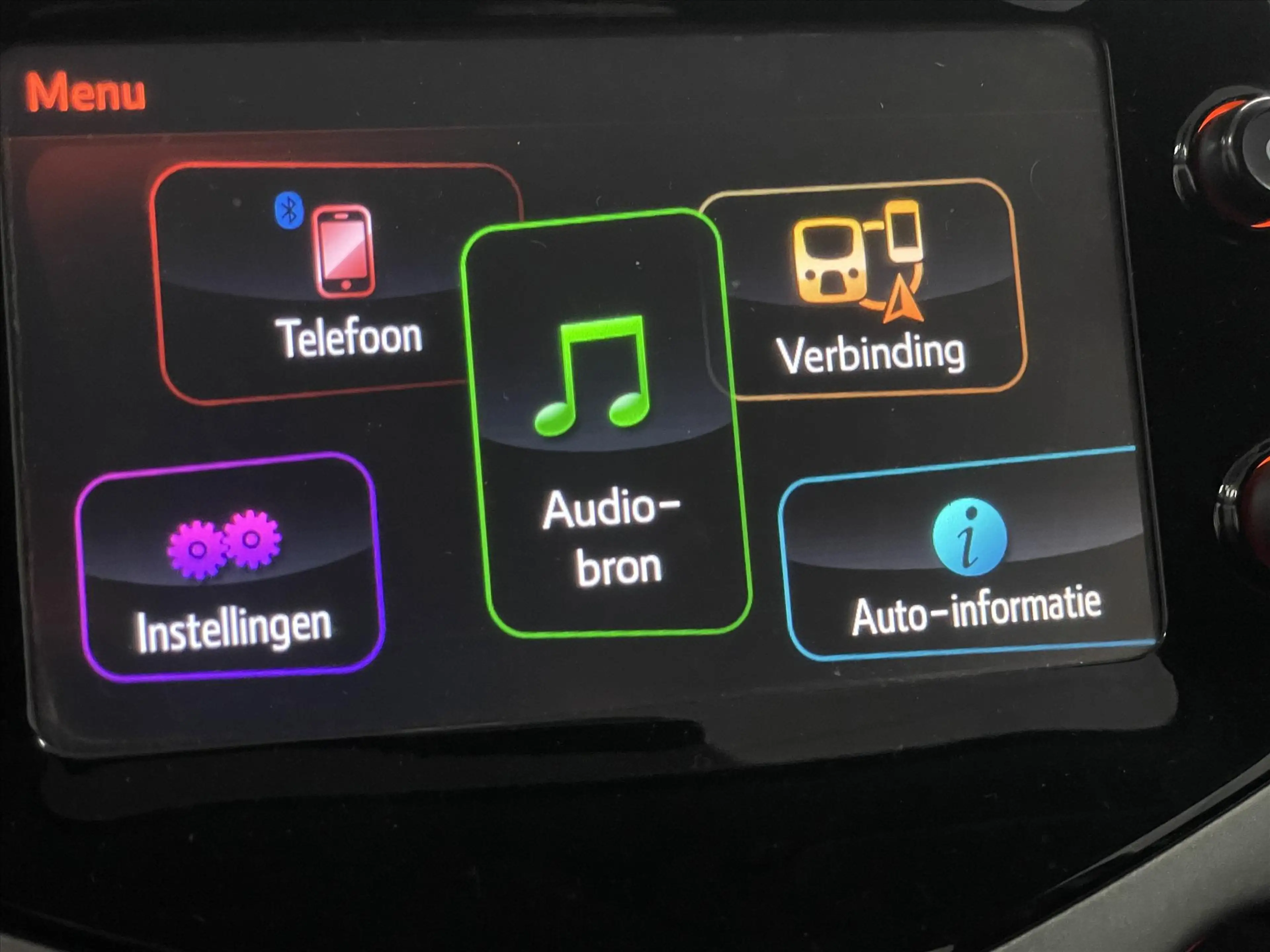 Citroen C1 FEEL 5drs 68pk Mirrorlink Navi groot display | Air — photo 31