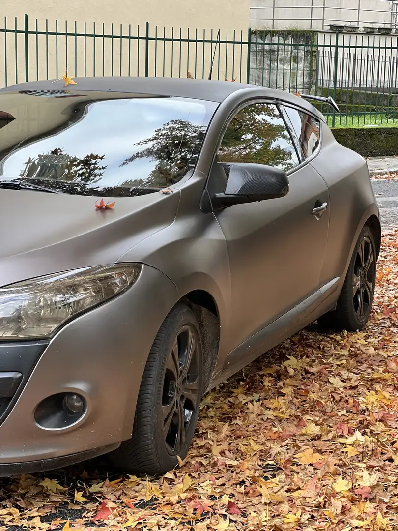 Renault Megane Coupe 1.9 dci Dynamique - 1