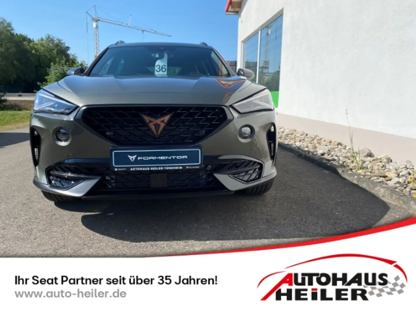 CUPRA Formentor VZ Sondermodell Tribe Ed. 2.0 TSI Pano Matrix Navi Gris - 2