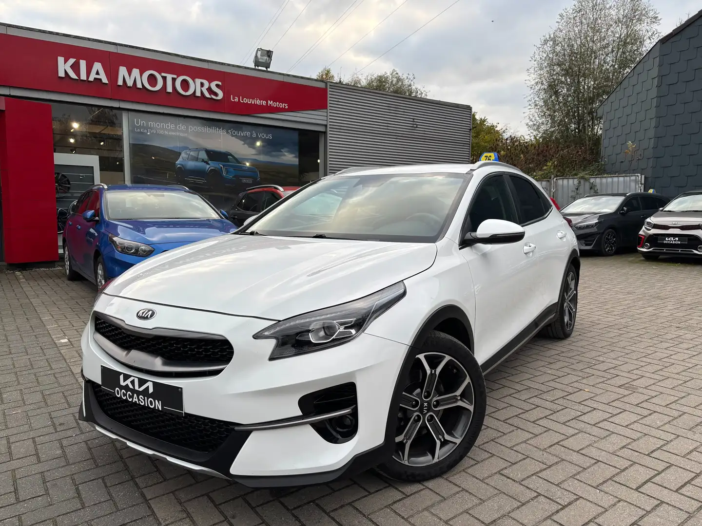 Kia XCeed 1.0 T-GDi More ISG**CLIM*NAVI*CAMERA*GARANTIE 2027 Wit - 1