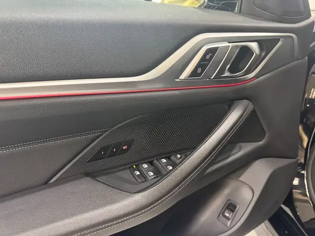 BMW 4 Series view 14