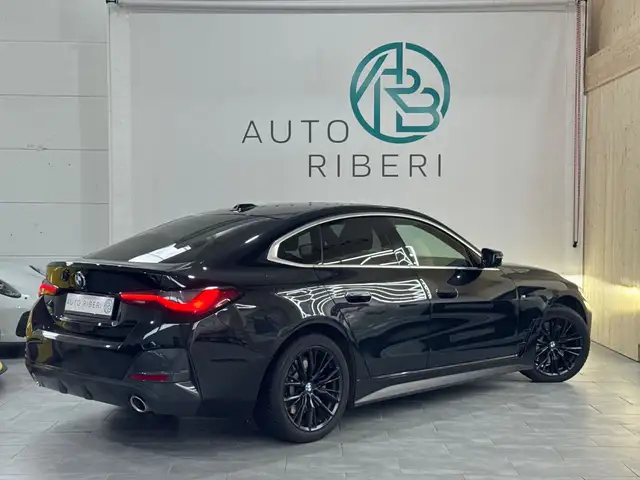 BMW 4 Series view 10