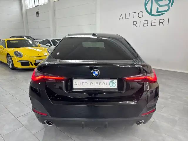 BMW 4 Series view 8
