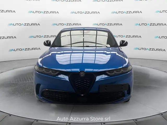 Alfa Romeo Tonale view 2