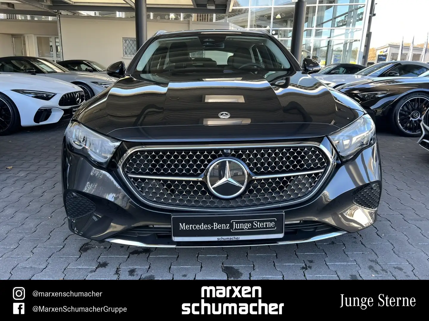 Mercedes-Benz E 220 E 220 d T AVANTGARDE AHK+Sitzkom+Winter+RüKamera Grau - 2