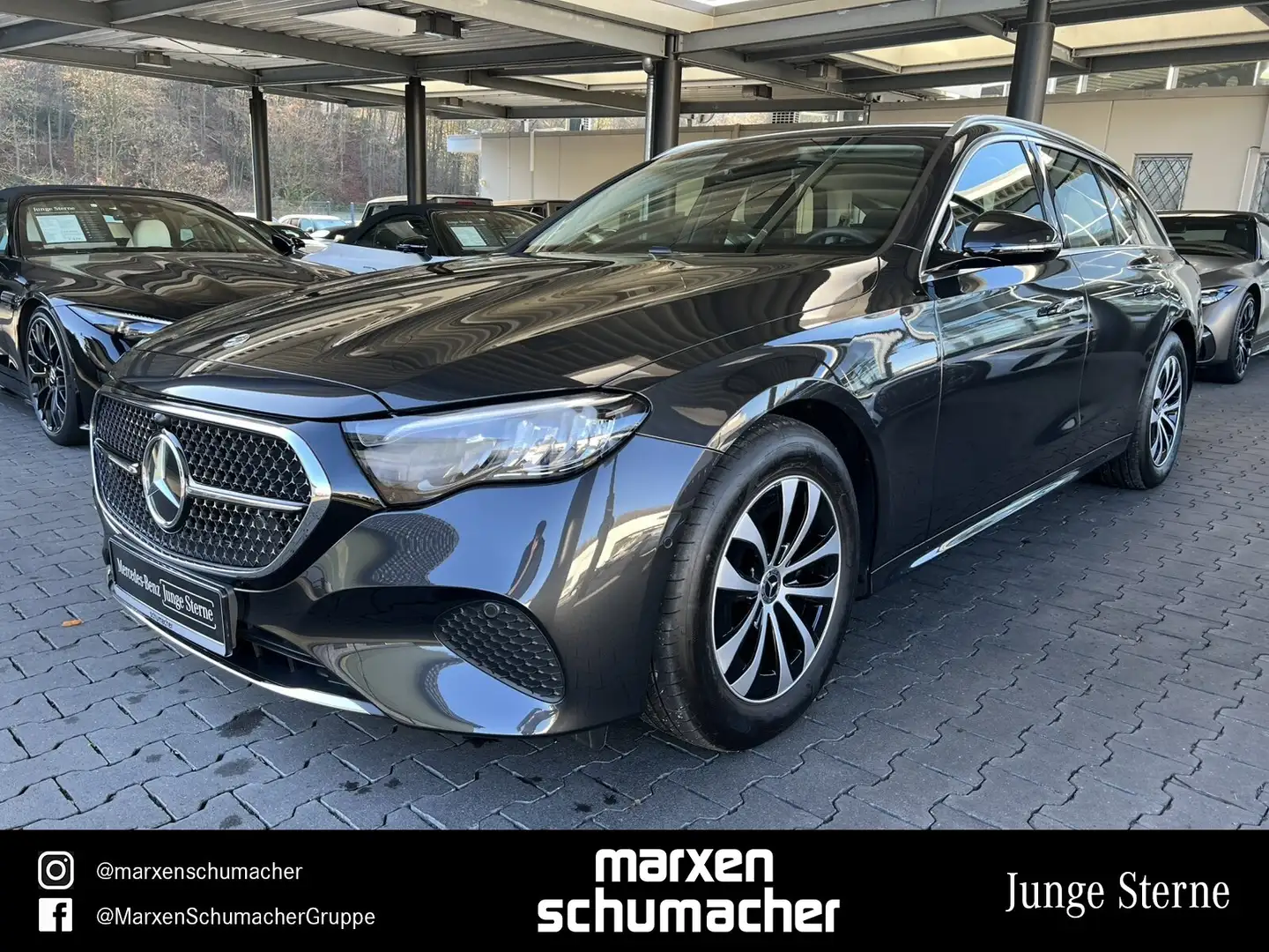 Mercedes-Benz E 220 E 220 d T AVANTGARDE AHK+Sitzkom+Winter+RüKamera Grau - 1