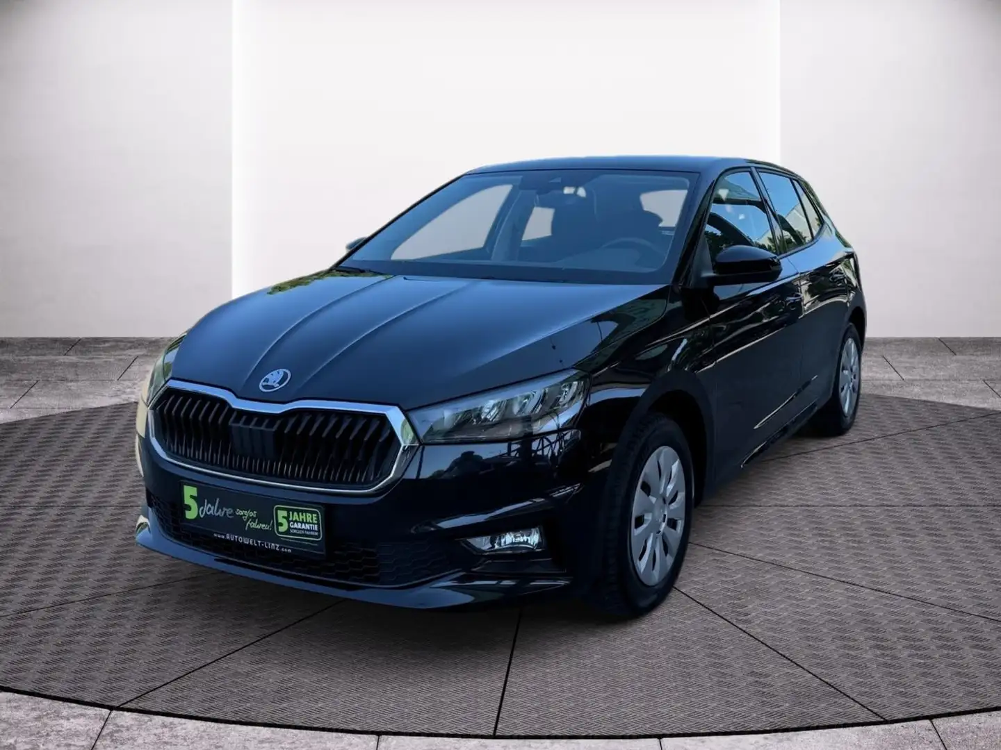 Skoda Fabia 1.0 MPI Selection LED+PDC Schwarz - 2