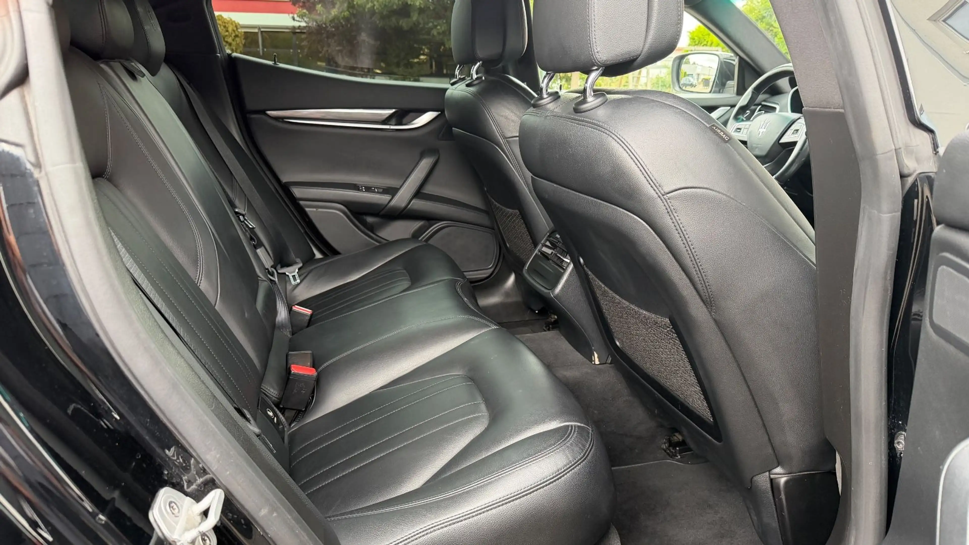 Maserati Ghibli 3.0 V6 Automatik*Xenon*Navi*Garantie* — photo 11