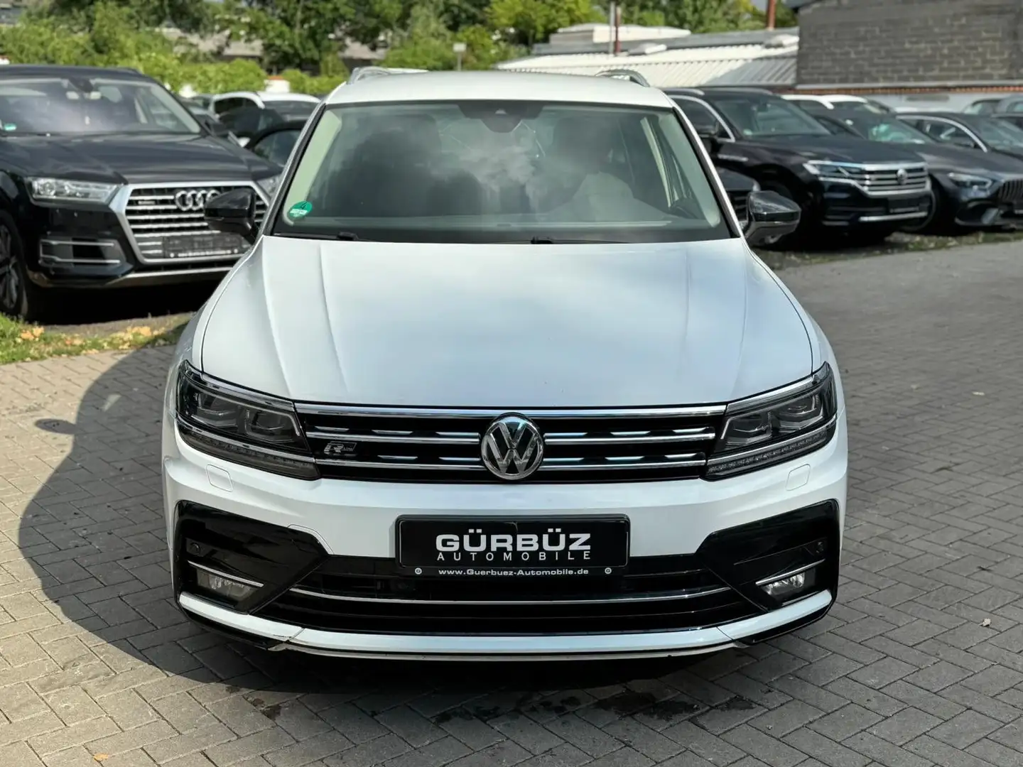 Volkswagen Tiguan R-LINE IQ.DRIVE Virt.*LED*Kamera*Navi Weiß - 2