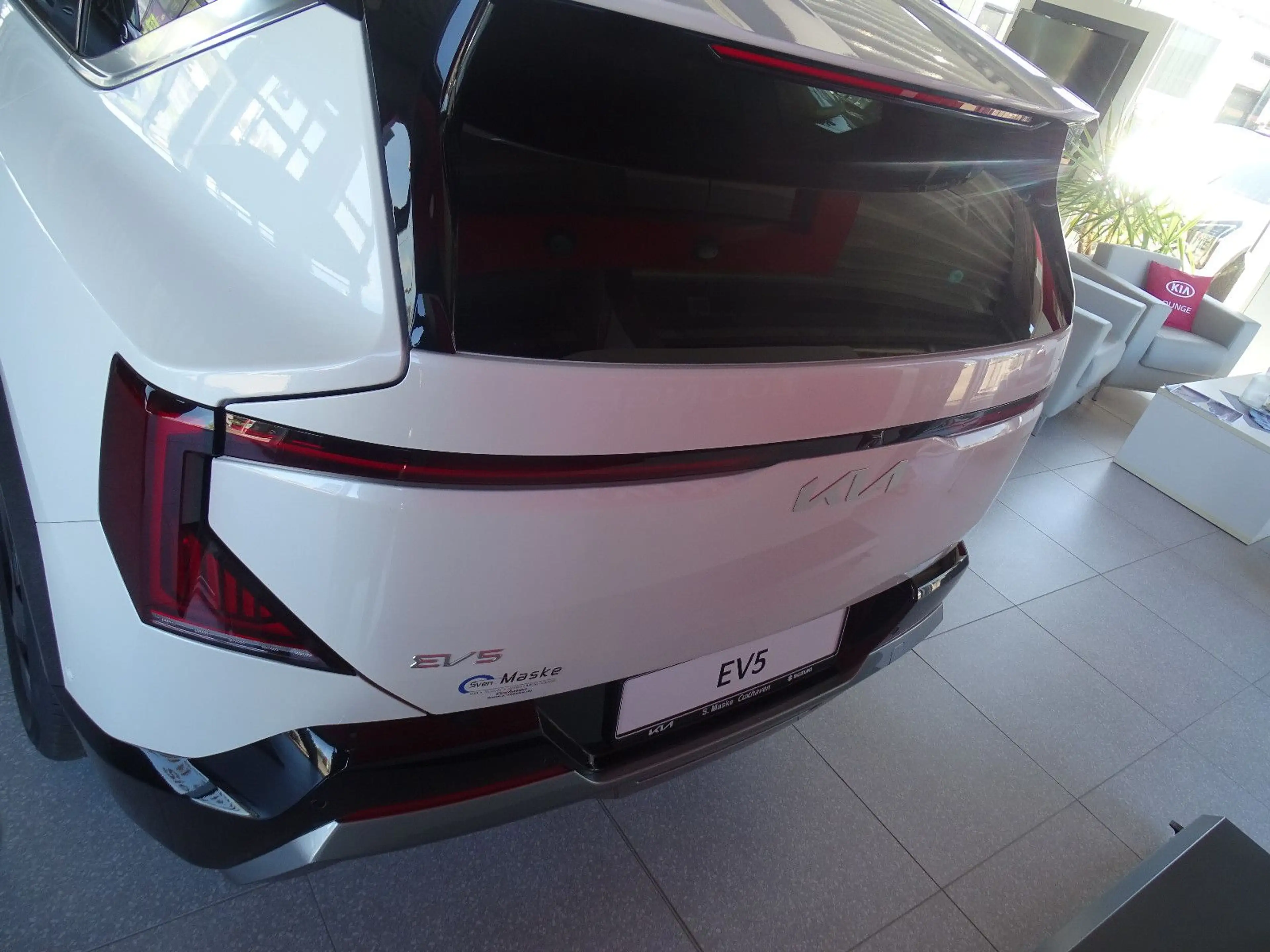 Kia EV5 160 kW Earth — photo 4