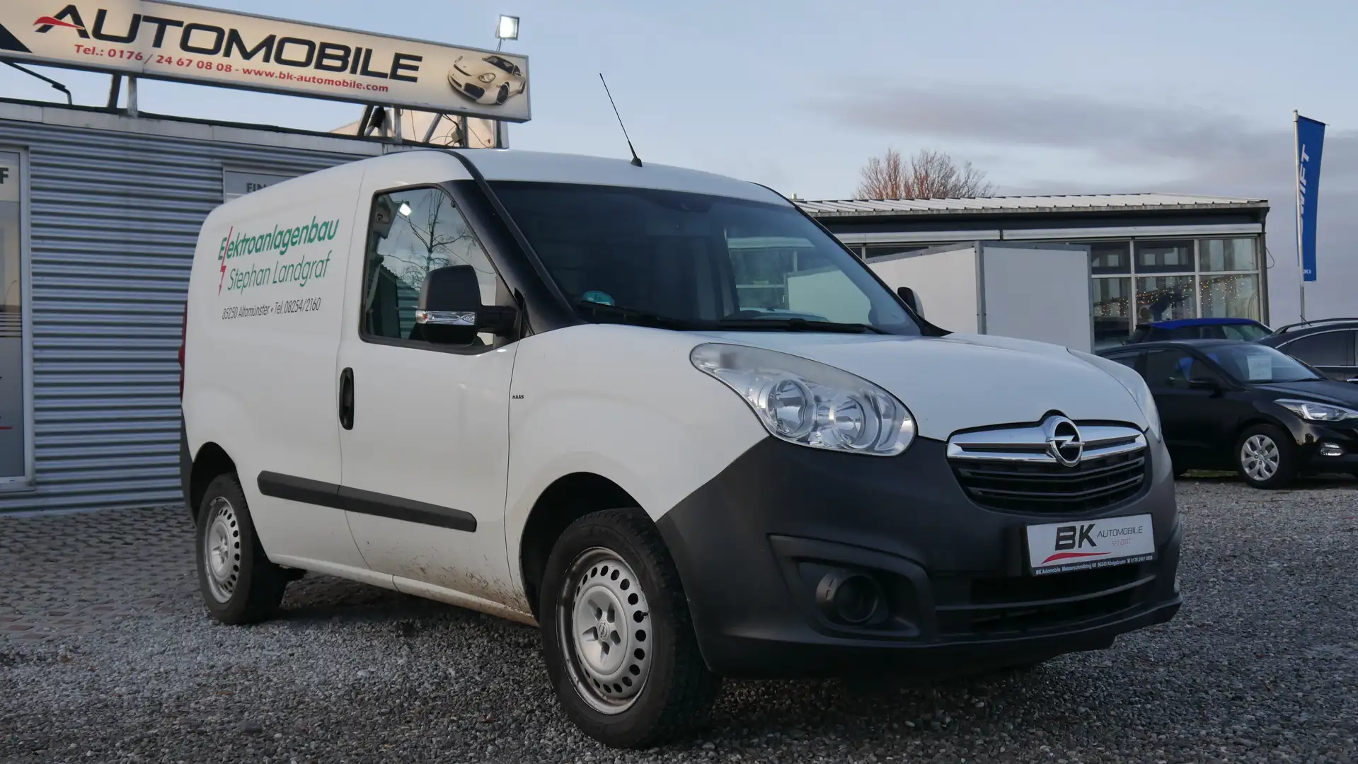Opel Combo Kasten L1H1 1. Hand Scheckheftgepflegt Allwetter Weiß - 1