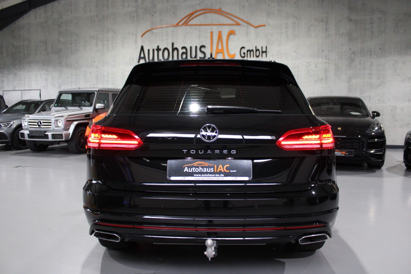 Volkswagen Touareg R-Line 4Motion/PANO/AHK/STHZ/LED/NAVI — photo 4