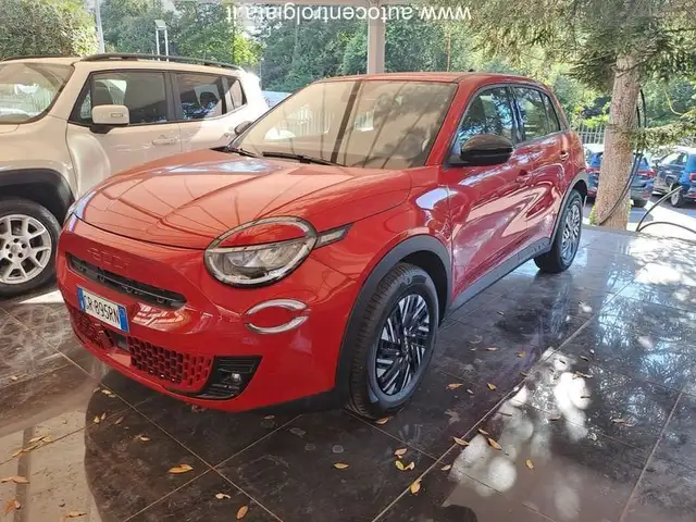 Fiat 600e Red