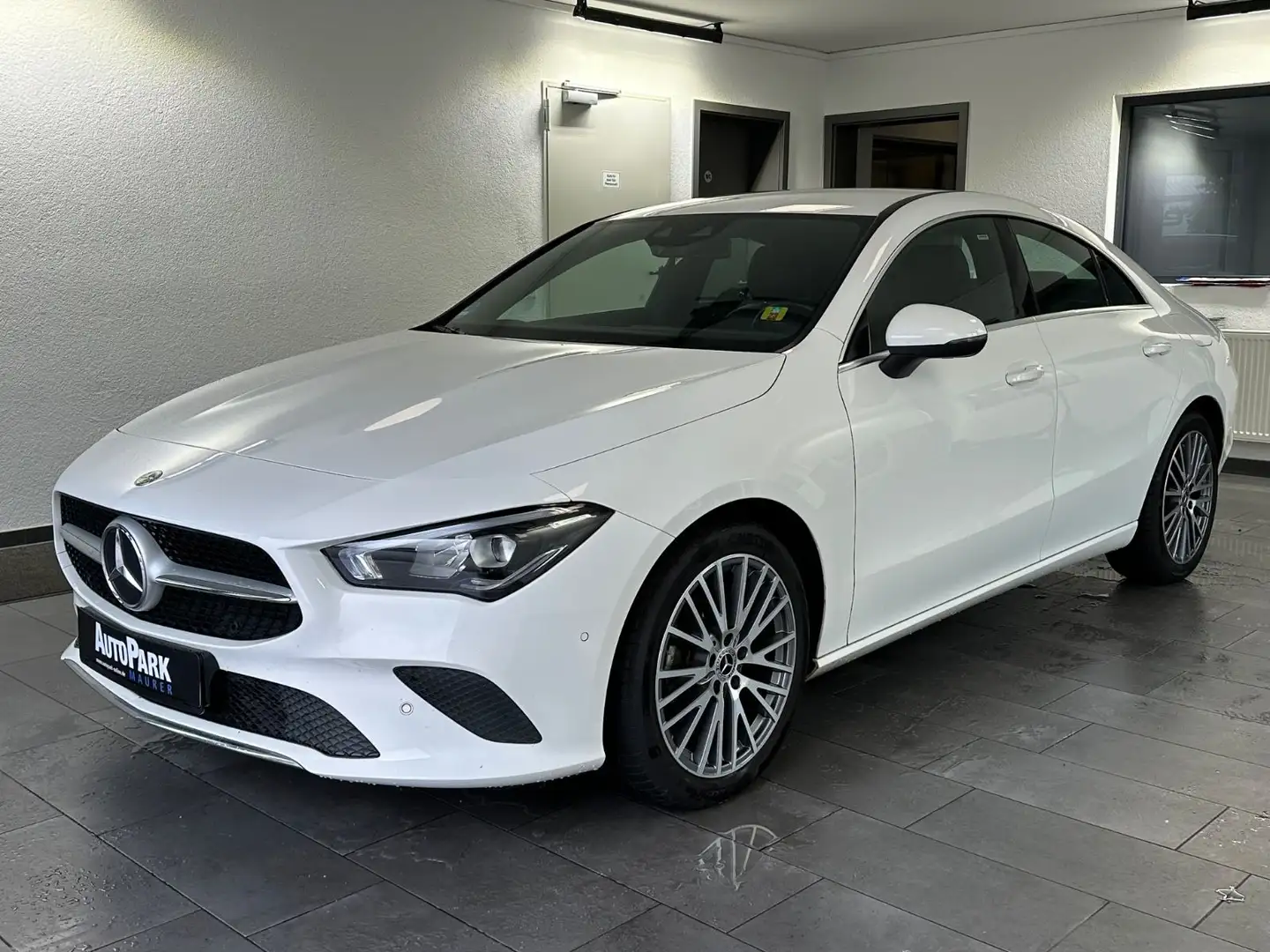 Mercedes-Benz CLA 200 Progressive*Kamera*SHZ*Navi*LED*Ambiente Weiß - 2