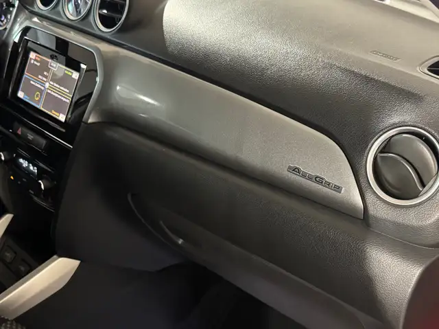 Suzuki Vitara view 29