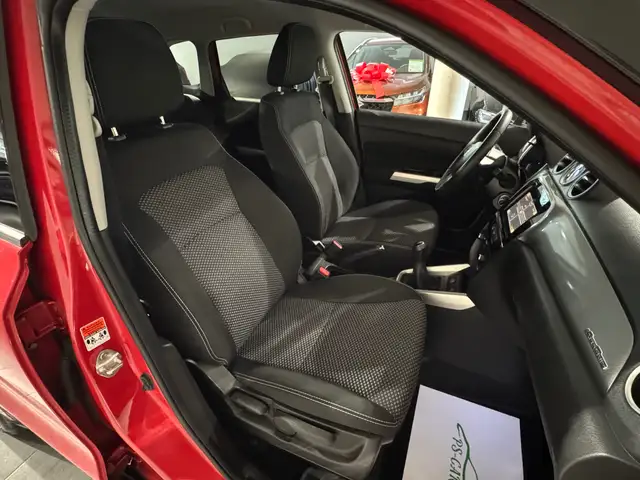 Suzuki Vitara view 27