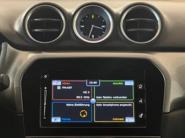 Suzuki Vitara view 19